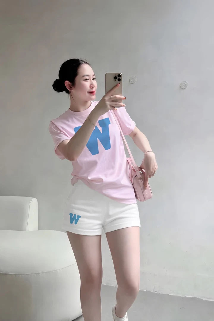 Bộ W Baby Pink Signature + Short
