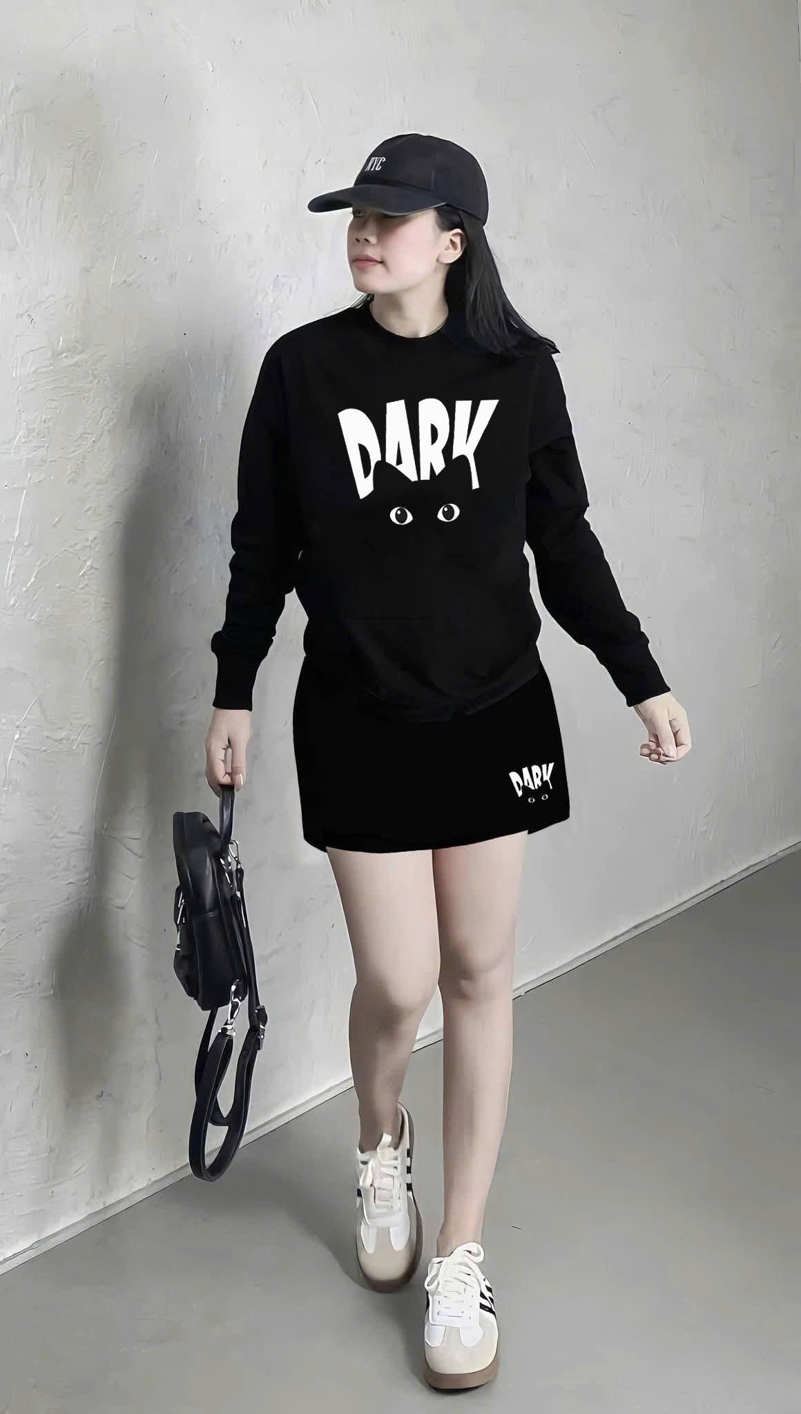 Bộ Nỉ Dark Cat + Chân váy