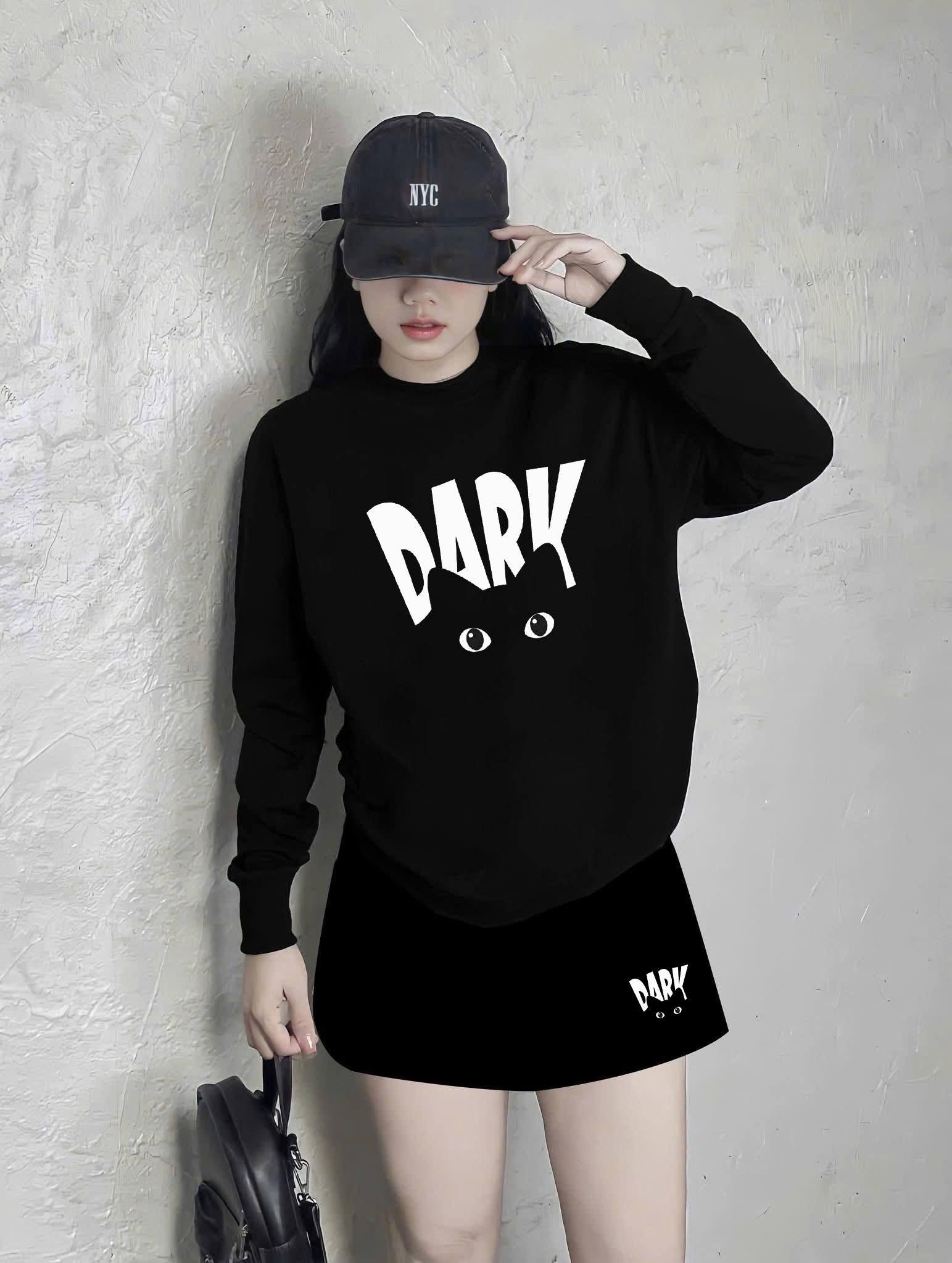 Bộ Nỉ Dark Cat + Chân váy